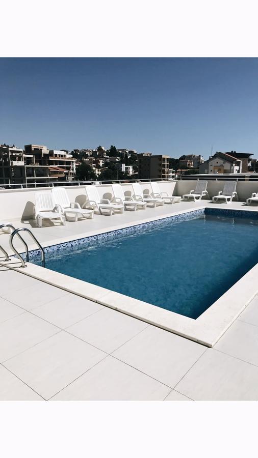 Apartmani Belma Dobra Voda Exteriör bild