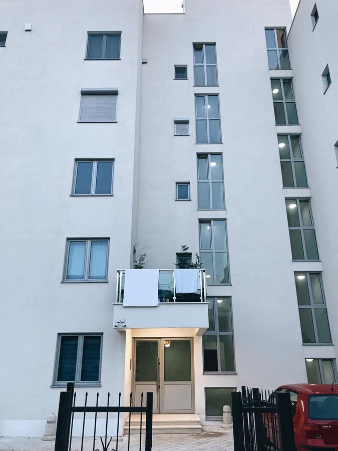 Apartmani Belma Dobra Voda Exteriör bild